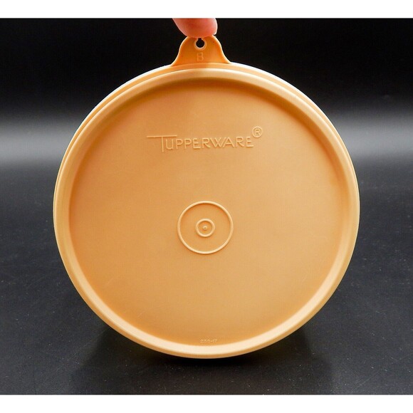 Tupperware Storage Canister Container 263-20 Round Sheer Base 238-17 Almond Lid - Picture 2 of 6